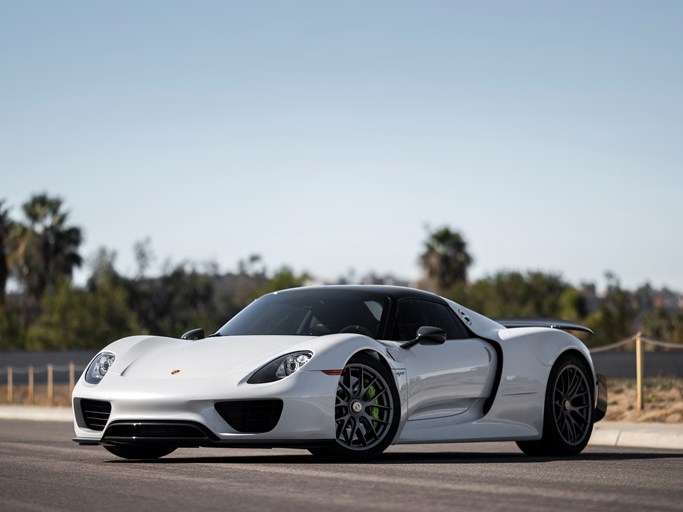 2015 Porsche 918 'Weissach' Spyder