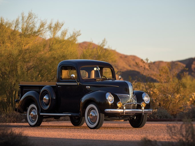 1941 Ford V-8 Pickup