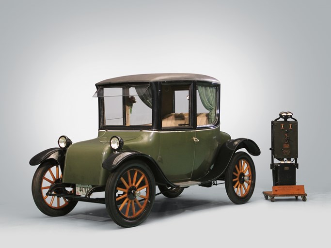 1918 Milburn Electric Model 27 Brougham