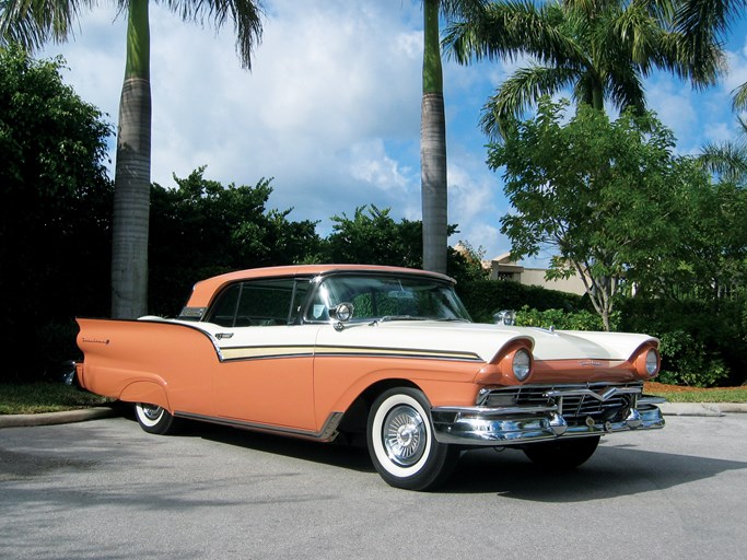 1957 Ford Fairlane 500 Skyliner Retractable Hardtop