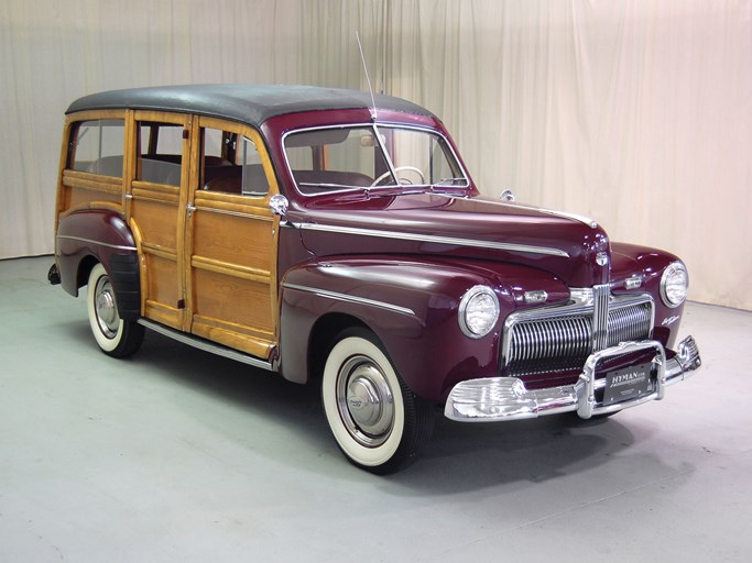 1942 Ford Super Deluxe Station Wagon