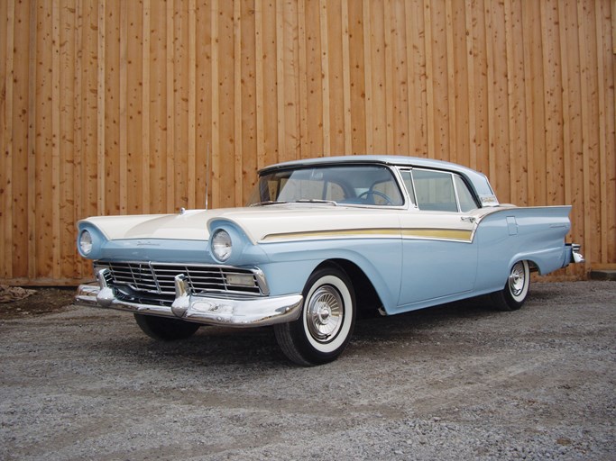 1957 Ford Fairlane 500 Skyliner Retractable Hardtop