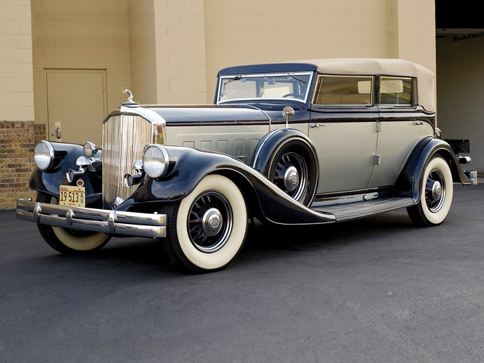 1933 Pierce-Arrow Twelve Convertible Sedan