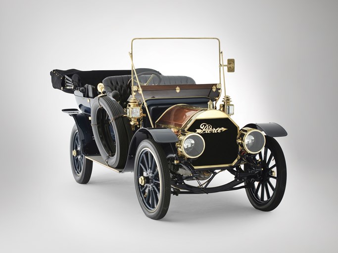 1909 Pierce Great Arrow Series PP 40HP 7-Passenger Touring Car