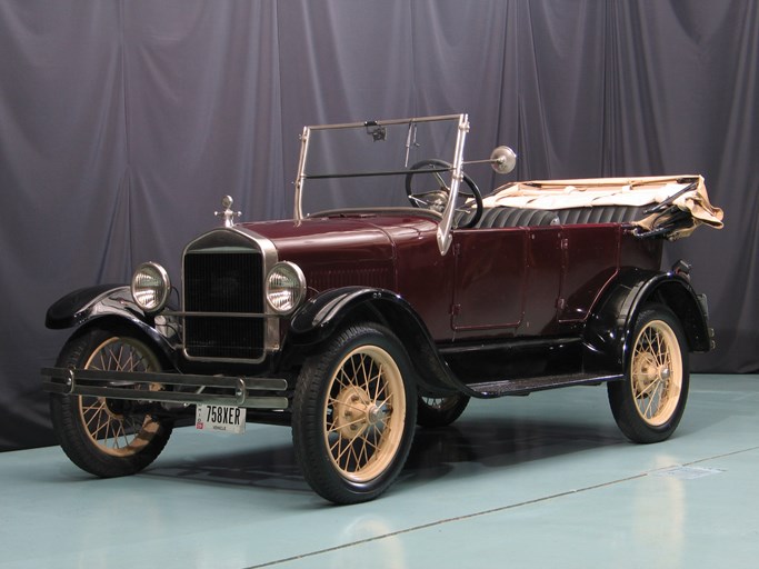 1927 Ford Model T Touring Car