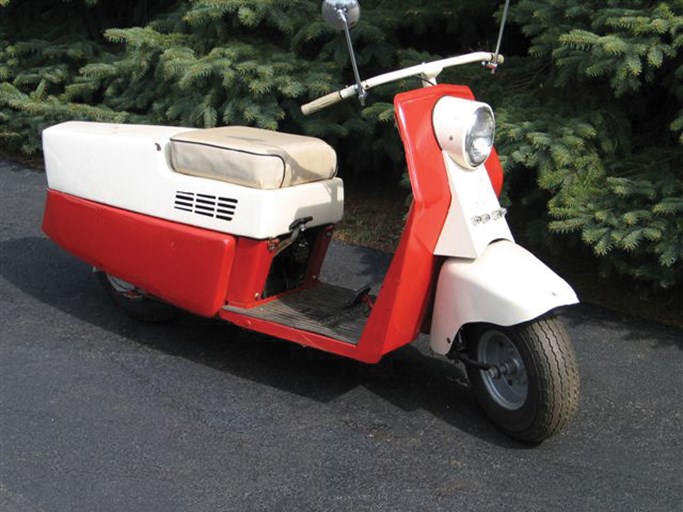 Cushman Streamliner Motor Scooter