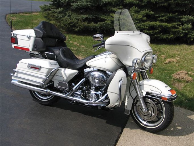 2003 Harley-Davidson Ultra Classic Motorcycle