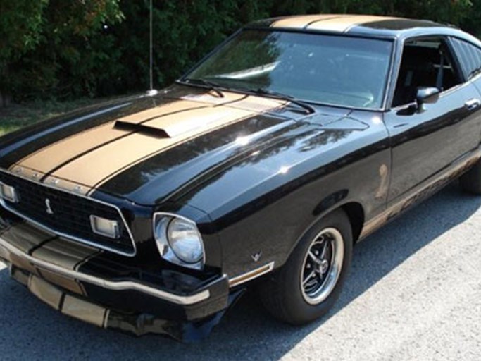 1976 Ford Mustang 3-door hatchback