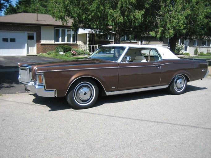 1971 Lincoln Continental Mark III 2D