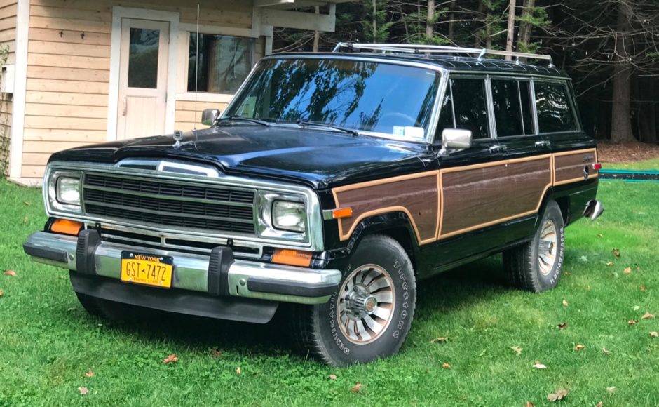 1990 Jeep Grand Wagoneer