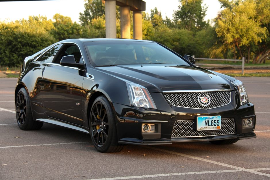 6K-Mile 2011 Cadillac CTS-V Coupe 6-Speed