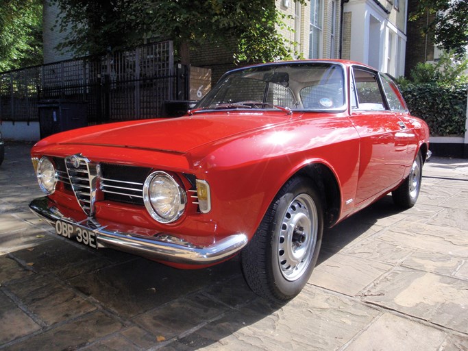 1967 Alfa Romeo Giulia Sprint GT Veloce