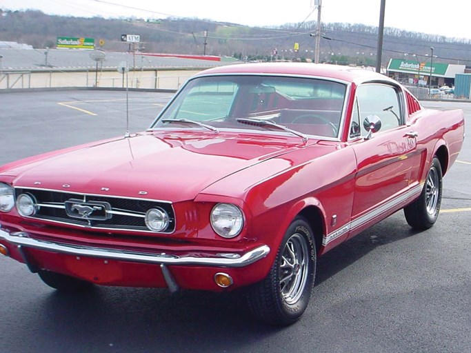 1966 Ford Mustang 2+2 Fastback