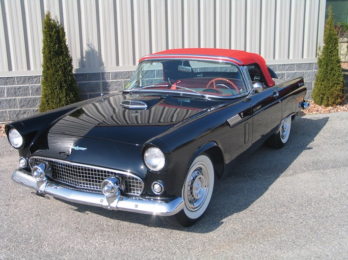 1956 Ford Thunderbird