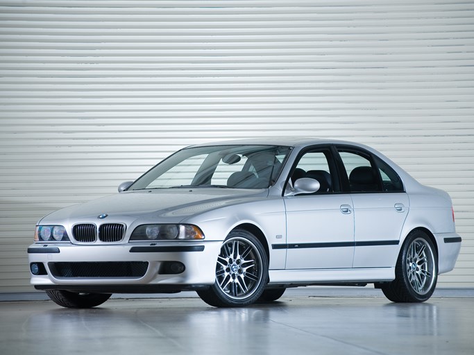 2000 BMW M5
