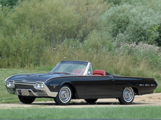 1962 Ford Thunderbird 