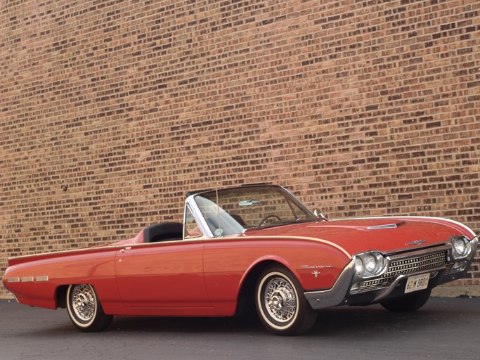 1962 Ford Thunderbird 