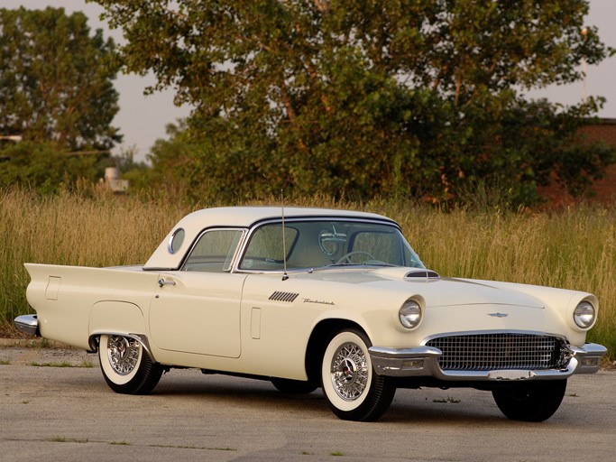 1957 Ford Thunderbird