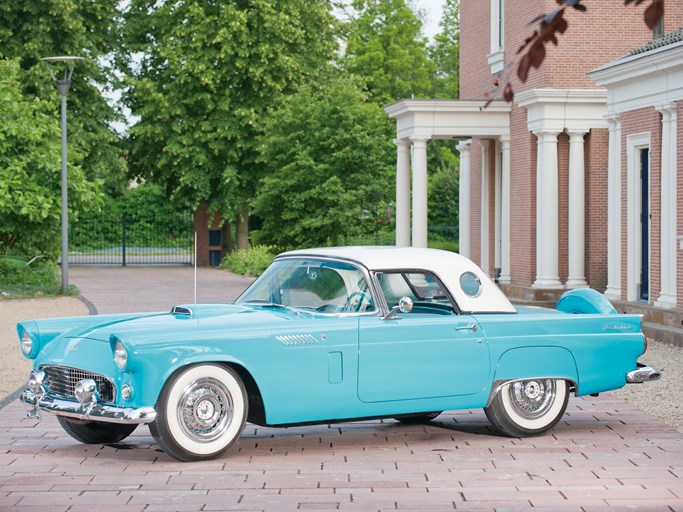 1956 Ford Thunderbird