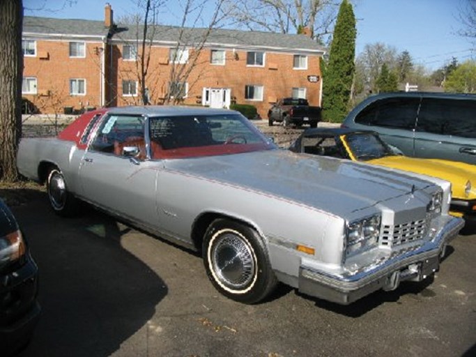 1977 Oldsmobile Toronado Brougham Two Door Hardtop