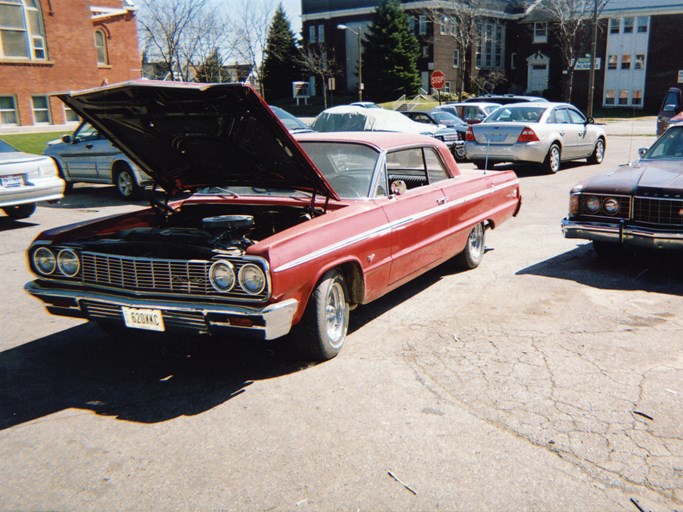 1964 Chevrolet Impala SS 2D