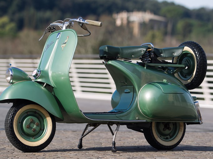 1952 Vespa 125 'Faro Basso'