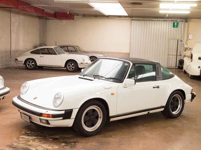 1986 Porsche 911 Carrera 3.2 Targa