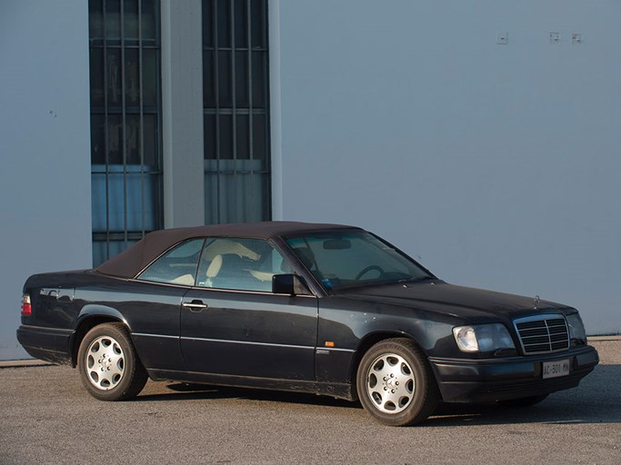 1995 Mercedes-Benz E 200 Cabriolet