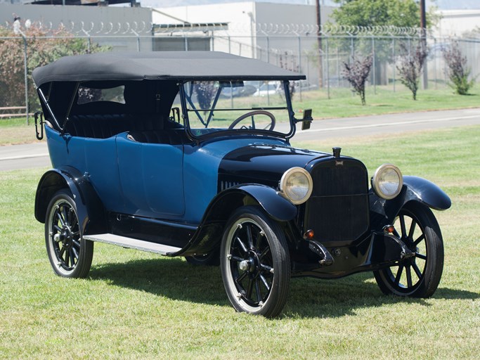 1917 Chandler Type 17 Seven-Passenger Touring