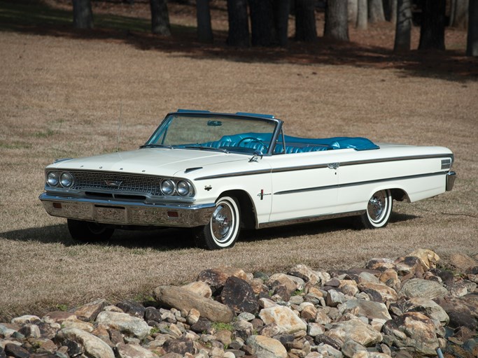 1963 Ford Galaxie 500XL Sunliner â€˜R-Codeâ€™ Convertible