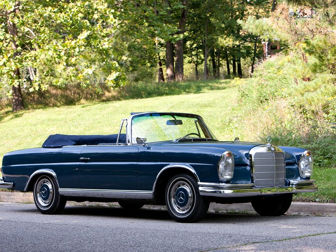 1962 Mercedes-Benz 220 SEb Cabriolet Conversion
