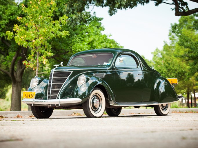 1937 Lincoln-Zephyr Coupe