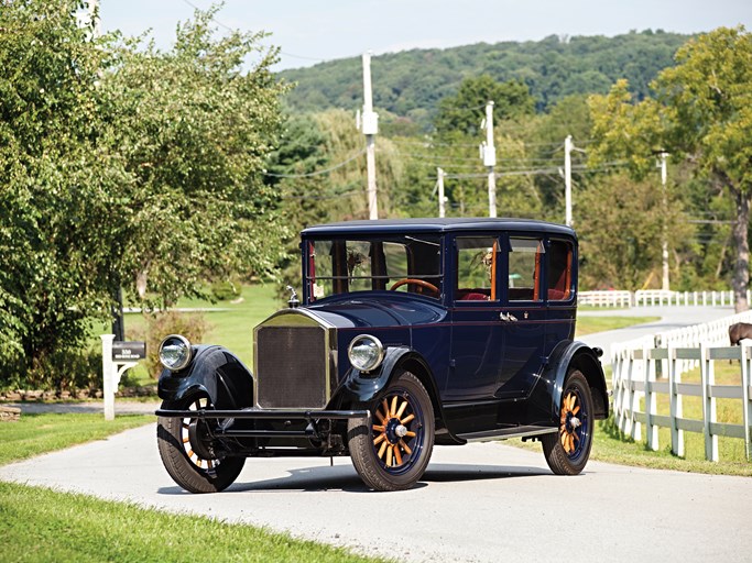 1926 Pierce-Arrow Model 80 Five-Passenger Sedan