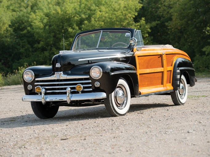 1947 Ford Super DeLuxe Sportsman