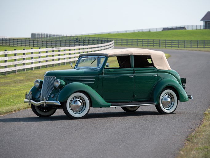 1936 Ford V-8 DeLuxe Convertible Sedan