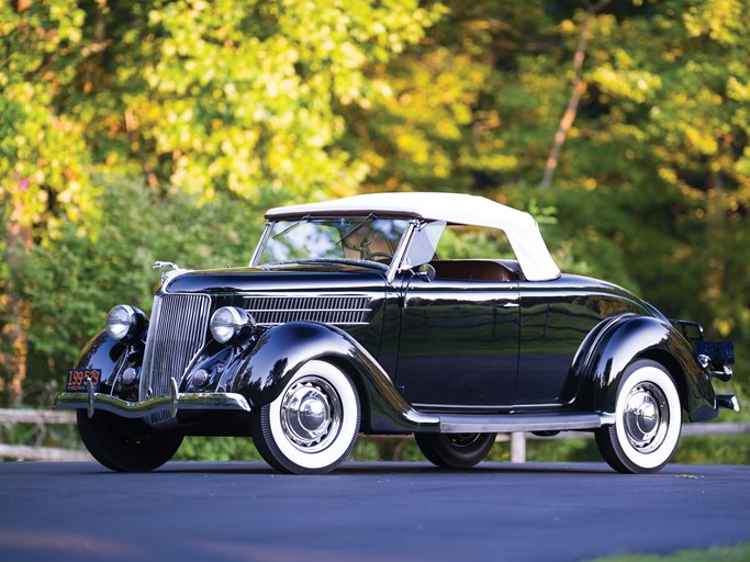 1936 Ford V-8 DeLuxe Roadster