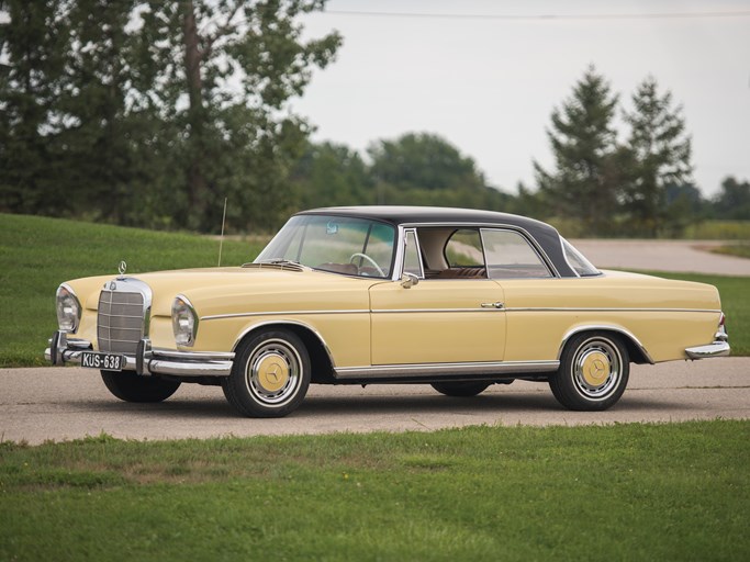 1965 Mercedes-Benz 220 SE Coupe