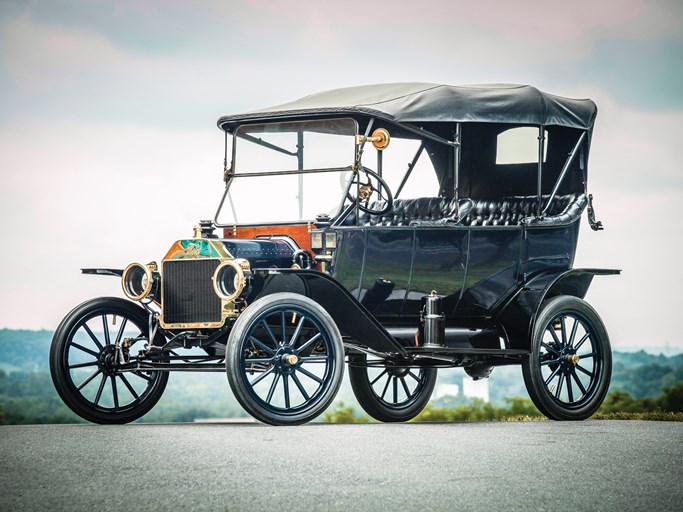 1913 Ford Model T Touring