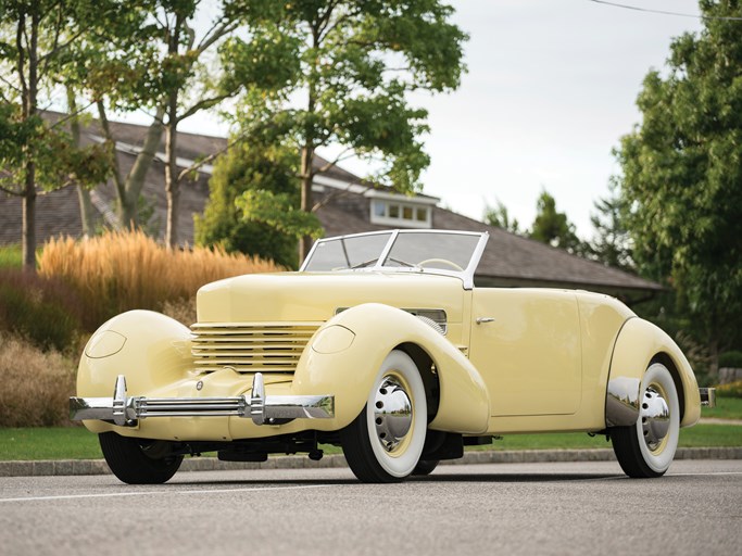 1936 Cord 810 Phaeton