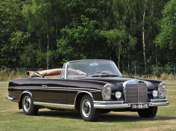 1963 Mercedes-Benz 300 SE Cabriolet