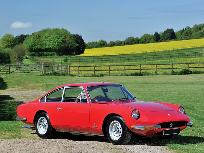 1968 Ferrari 365 GT 2+2 by Pininfarina