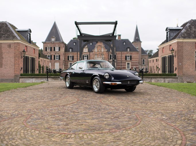 1970 Ferrari 365 GT 2+2 by Pininfarina