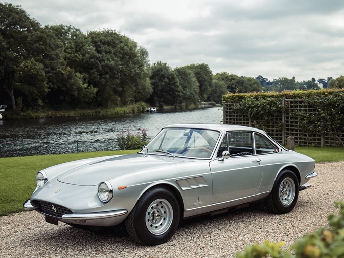 1968 Ferrari 330 GTC by Pininfarina