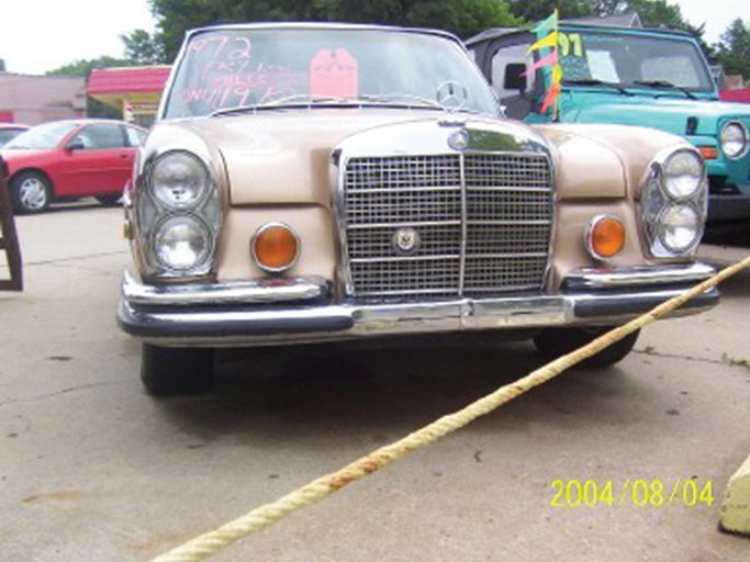 1972 Mercedes-Benz 280 SE 4.5 4D