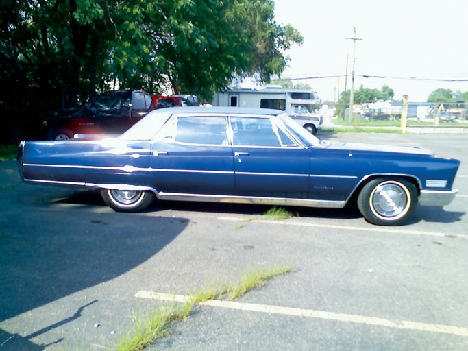 1967 Cadillac Fleetwood Broughm 4D