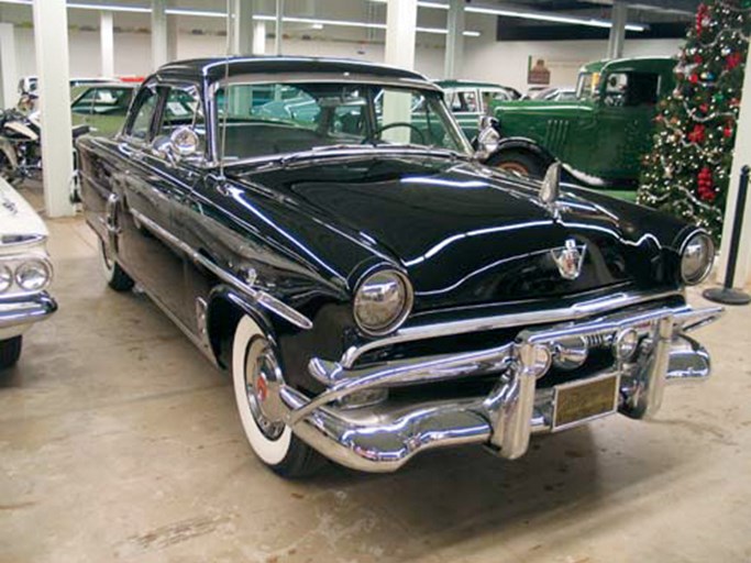 1953 Ford Customline Club Coupe