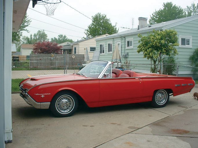 1962 Ford Thunderbird Convertible