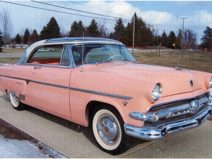 1954 Ford Skyliner 2D