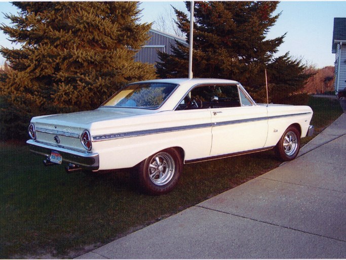 1965 Ford Falcon Futura 2D