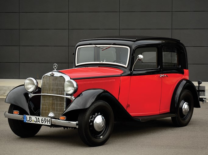 1934 Mercedes-Benz 200 W21 Sonnenscheinlimousine